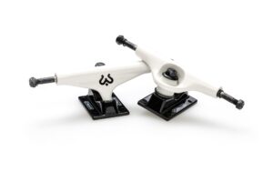 imagine truck white black 5.25